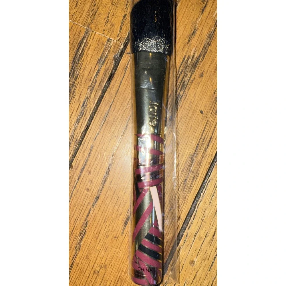 New TARTE‎ COSMETICS All Jazzed Up Face Makeup Brush Angled Cheek 6.5